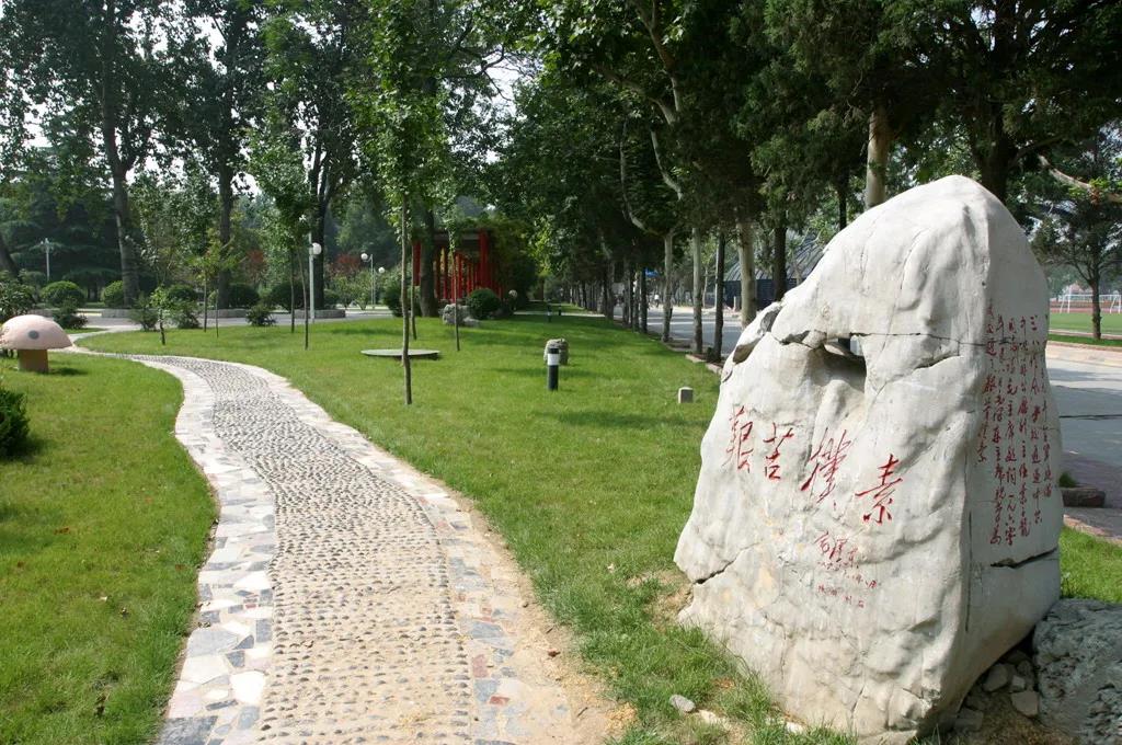 https://see.xidian.edu.cn/iiip/uploads/allimg/210718/2-210GQ6335C62.jpg https://see.xidian.edu.cn/iiip/uploads/allimg/210718/2-210GQ6335C62.jpg